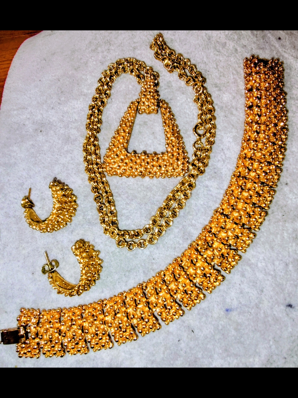 1974 Sarah Coventry Golden Sunset Parure - Bracelet, Pendant Necklace, Earrings